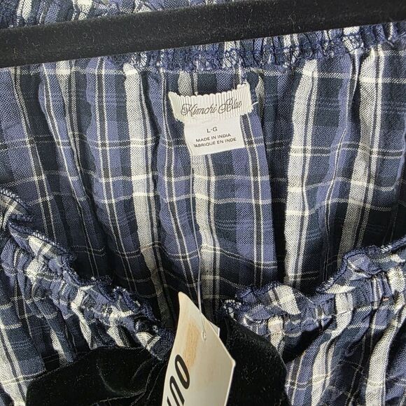 NWT KIMCHI BLUE Marley Front Tie Blouse in Navy Plaid Print with Lace Detail Lrg - Picture 4 of 7